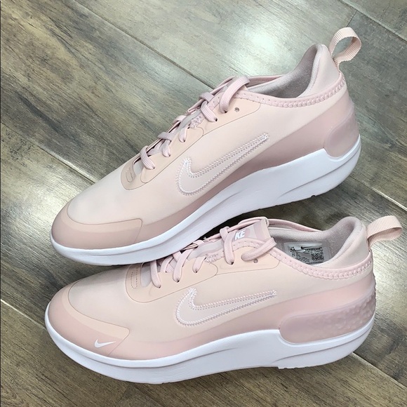 WMNS NIKE AMIXA barely rose-white - Picture 11 of 16